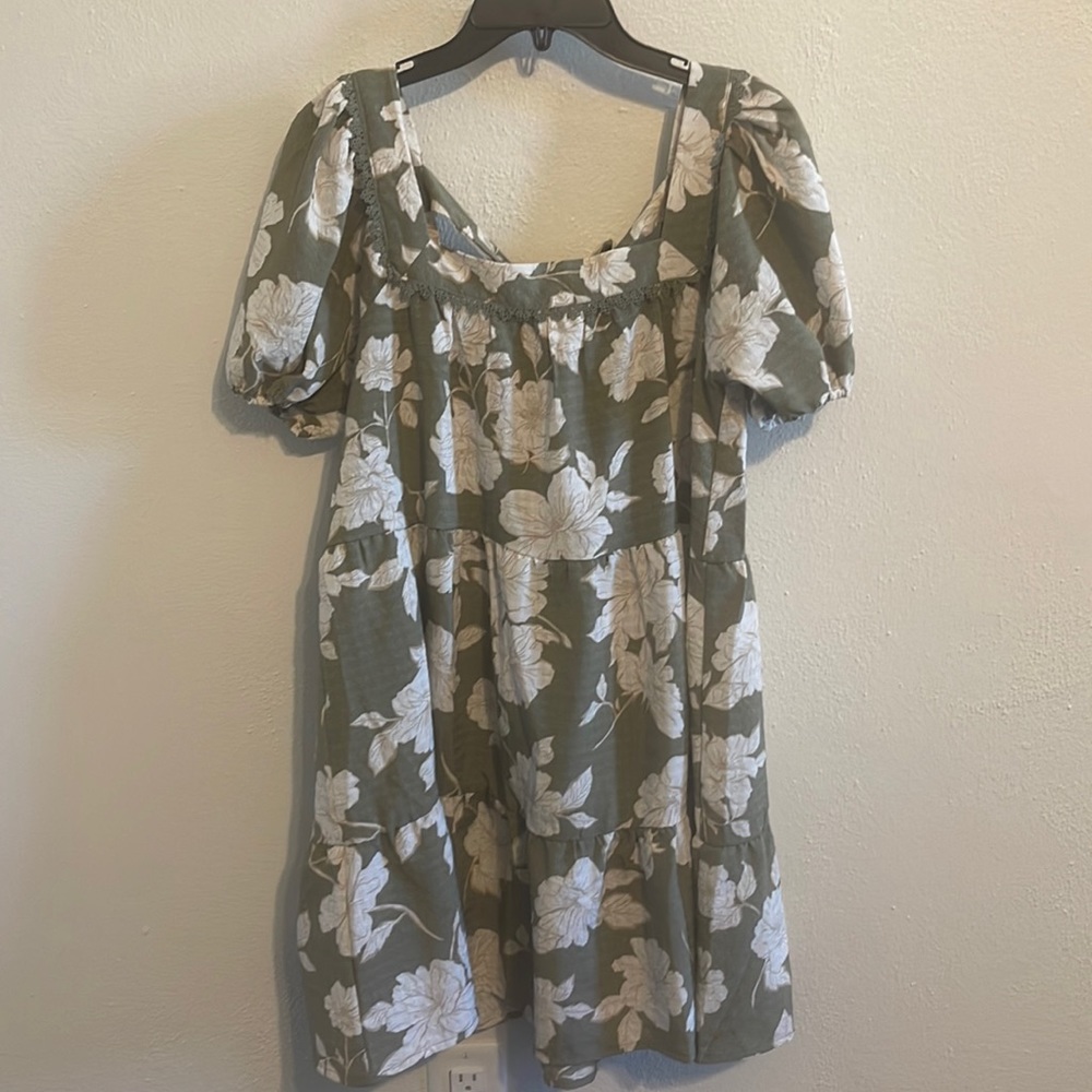 Blu pepper green baby doll style dress medium